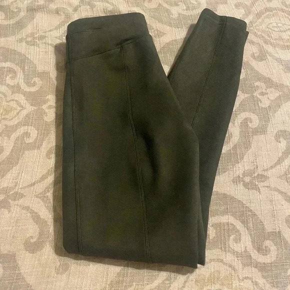 Spanx Faux Suede Leggings Size Small Dark Olive Green - Picture 7 of 8